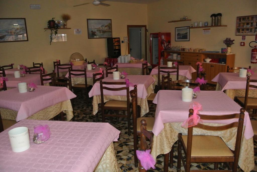 Hotel Zaghini Римини Екстериор снимка